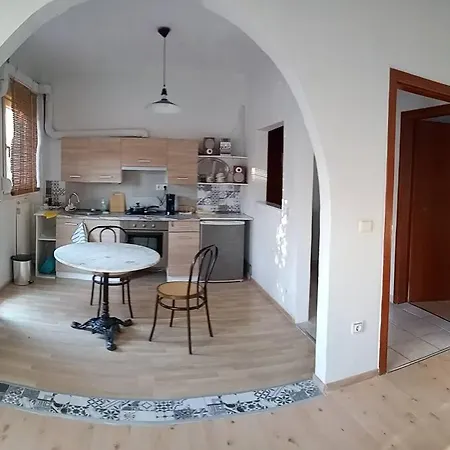 Apartament άνετο, φωτεινό και ήσυχο για οικογένεια ιθάκης - ιthakis 8 πυλαία *